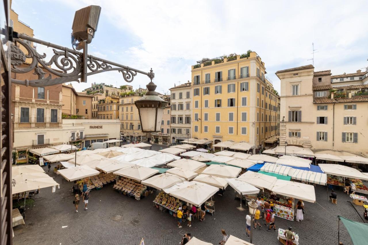 Modern In Campo De Fiori * Rom